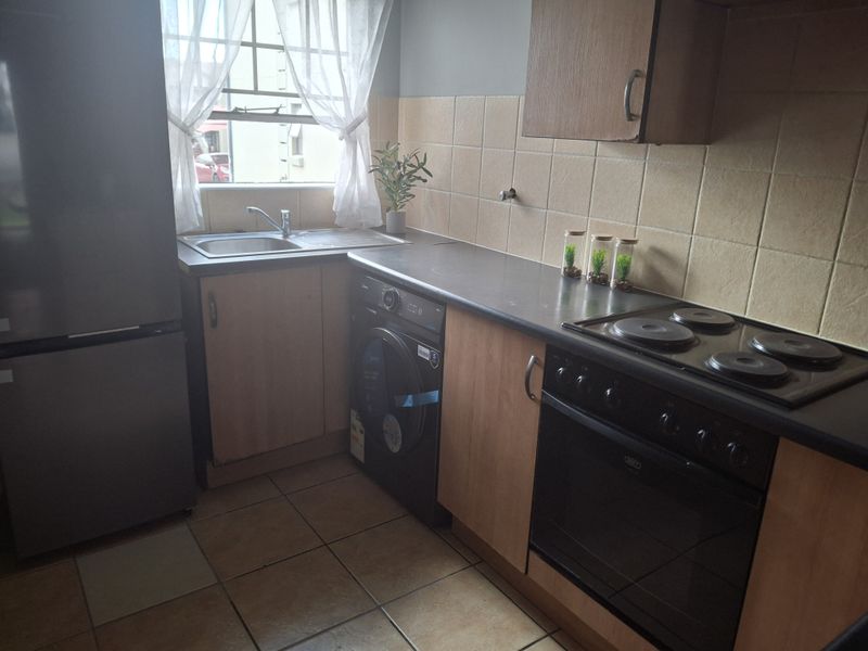 Welcome to Sparrow Hawk – Affordable 2-Bedroom Apartments in Germiston - Photo 6