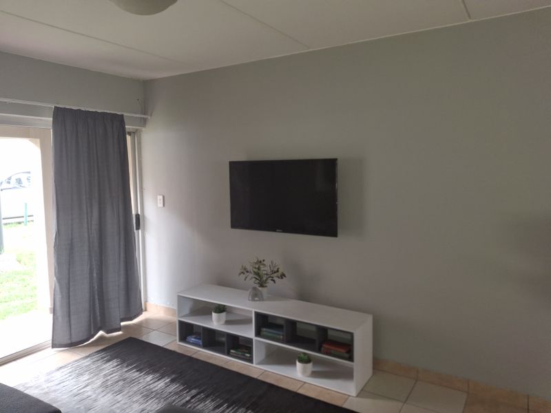 Welcome to Sparrow Hawk – Affordable 2-Bedroom Apartments in Germiston - Photo 4