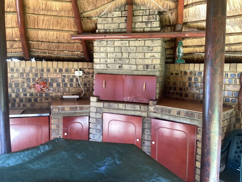 Safe and secure complex in reyno ridge. - Photo 9