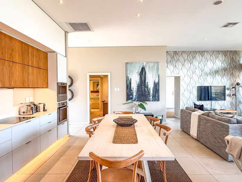 Penthouse Living at Its Finest - Photo 9