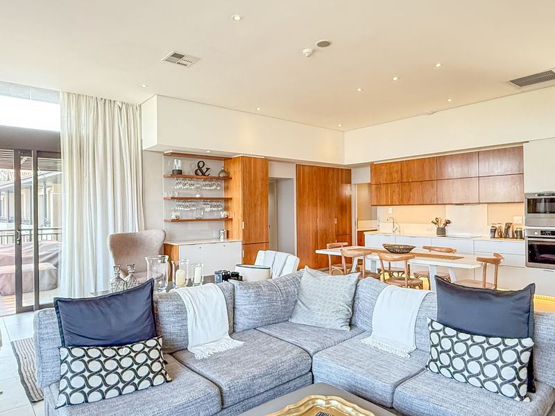 Penthouse Living at Its Finest - Photo 8