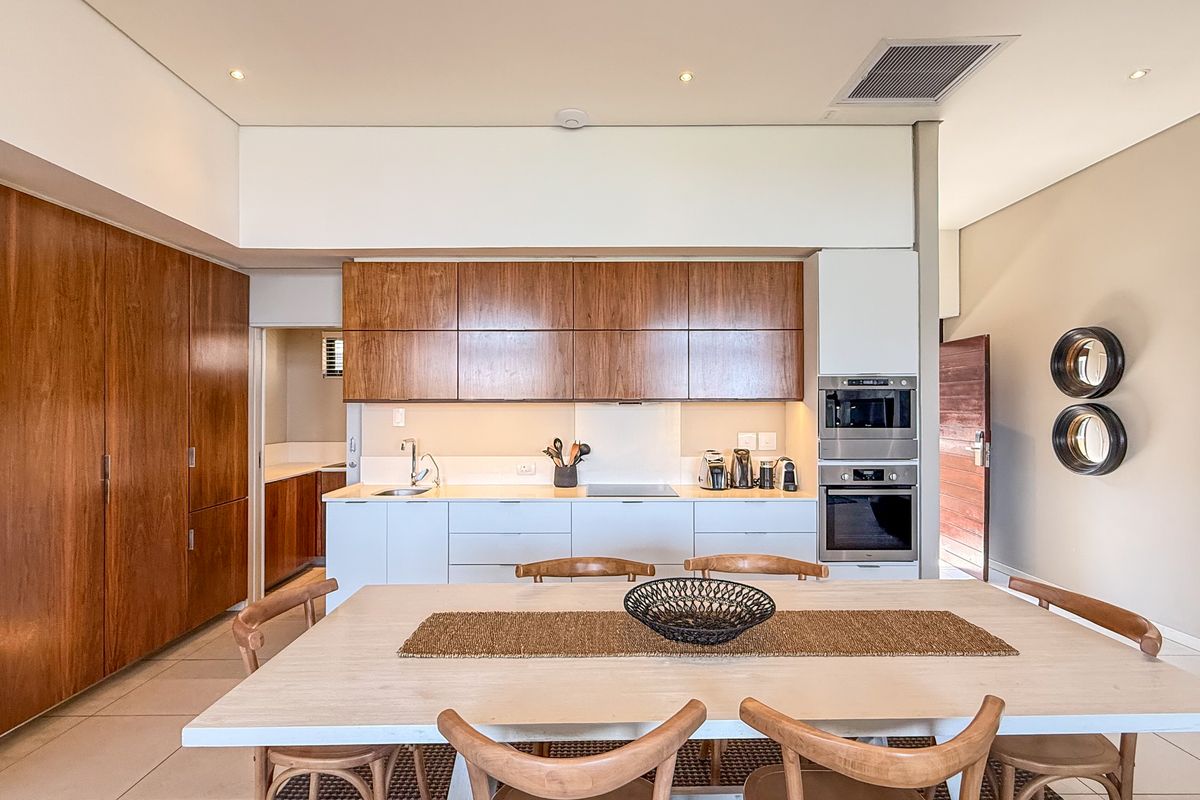 Penthouse Living at Its Finest - Photo 2