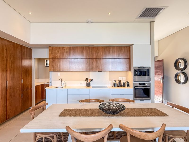 Penthouse Living at Its Finest - Photo 2