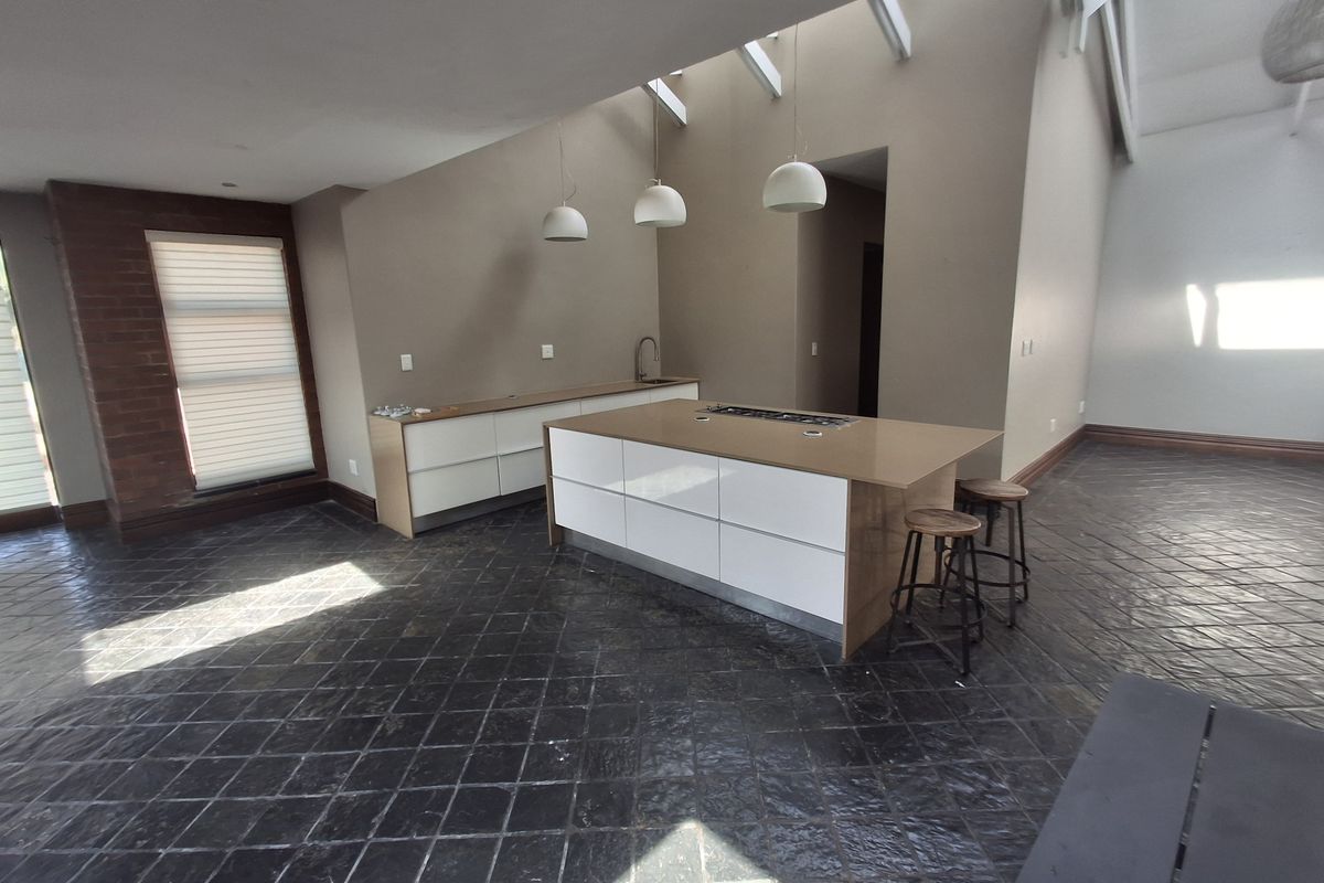 4-Bedroom Home with Fairway Views – Serengeti Lifestyle Estates - Photo 4