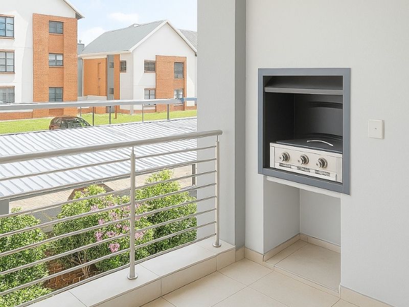 Sophisticated Estate Living - Photo 5