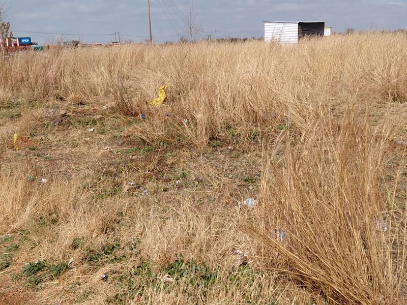 437square meter serviced stand for sale , Sebokeng - Photo 8