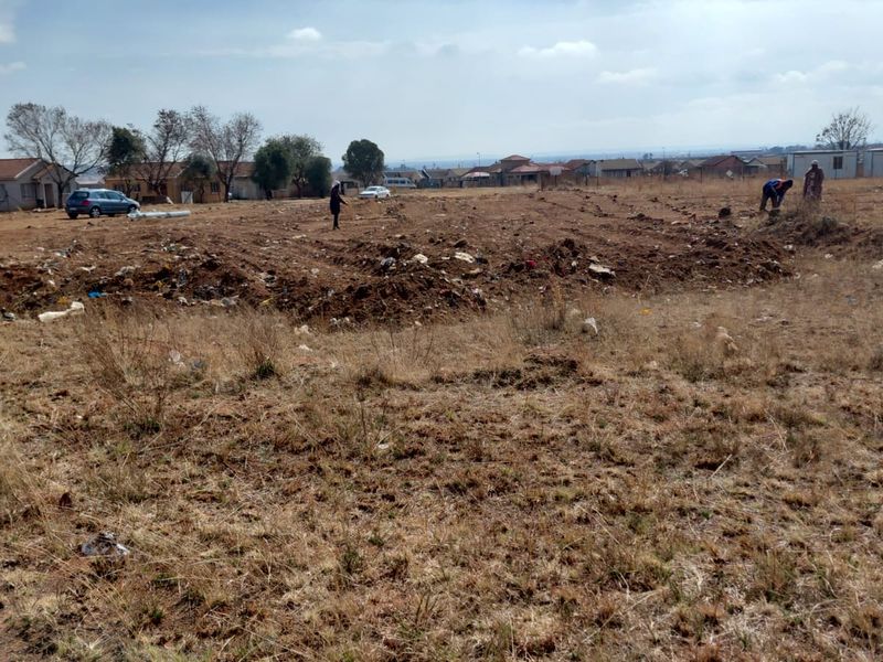 437square meter serviced stand for sale , Sebokeng - Photo 3