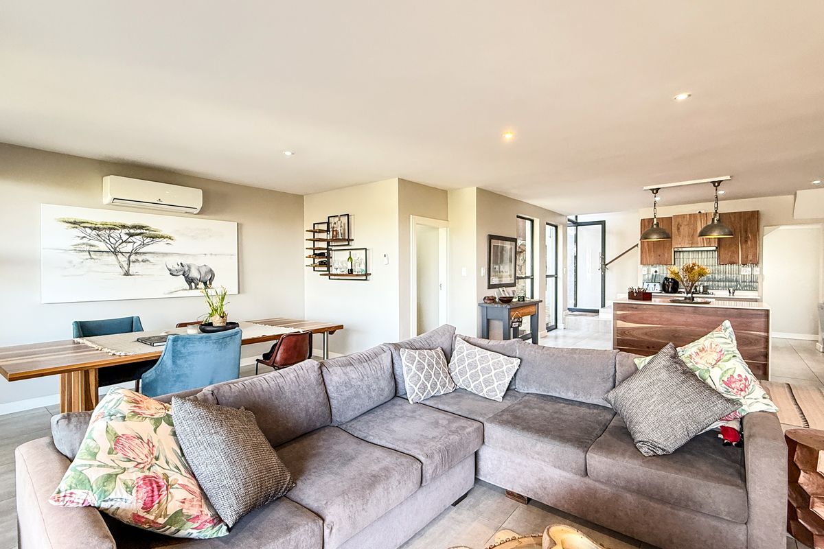 Immaculate 3 Bedroom Townhouse in Simbithi Eco Estate  Live the North Coast Lifestyle - Photo 4