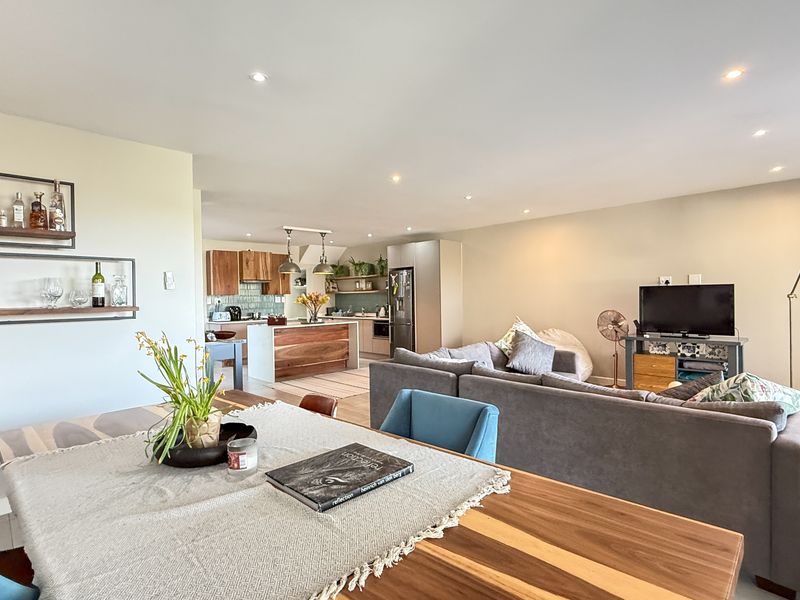 Immaculate 3 Bedroom Townhouse in Simbithi Eco Estate  Live the North Coast Lifestyle - Photo 7