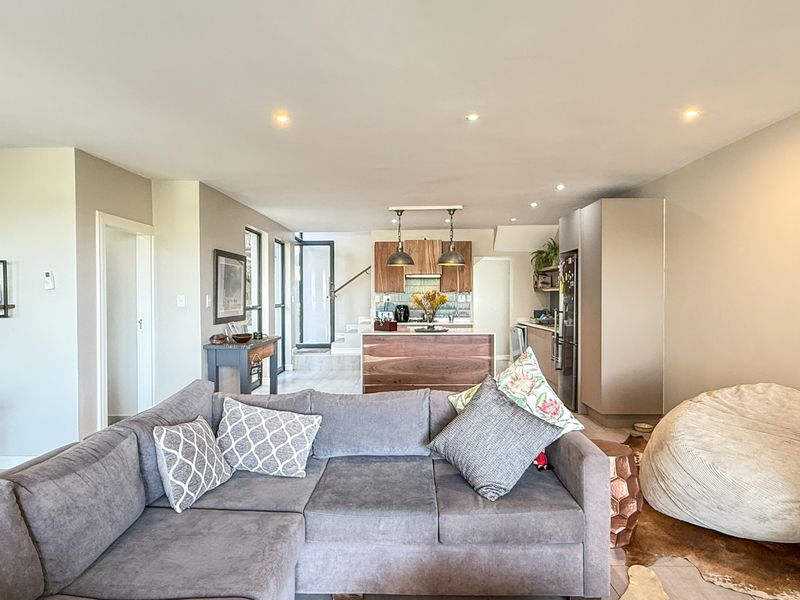 Immaculate 3 Bedroom Townhouse in Simbithi Eco Estate  Live the North Coast Lifestyle - Photo 5