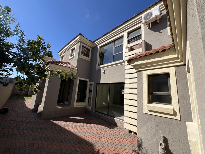 Elegant Living in Thornhill Estate – Bendor, Polokwane - Photo 2