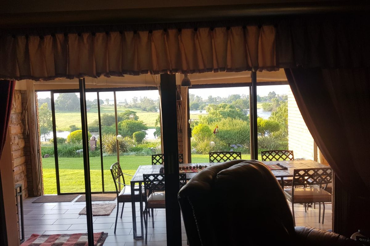 Dream Smallholding with Home, Business & Farming Potential – Old Middelburg Road. - Photo 5