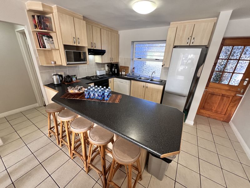 Ground Floor Canal Front Apartment - Marina Martinique - Photo 6