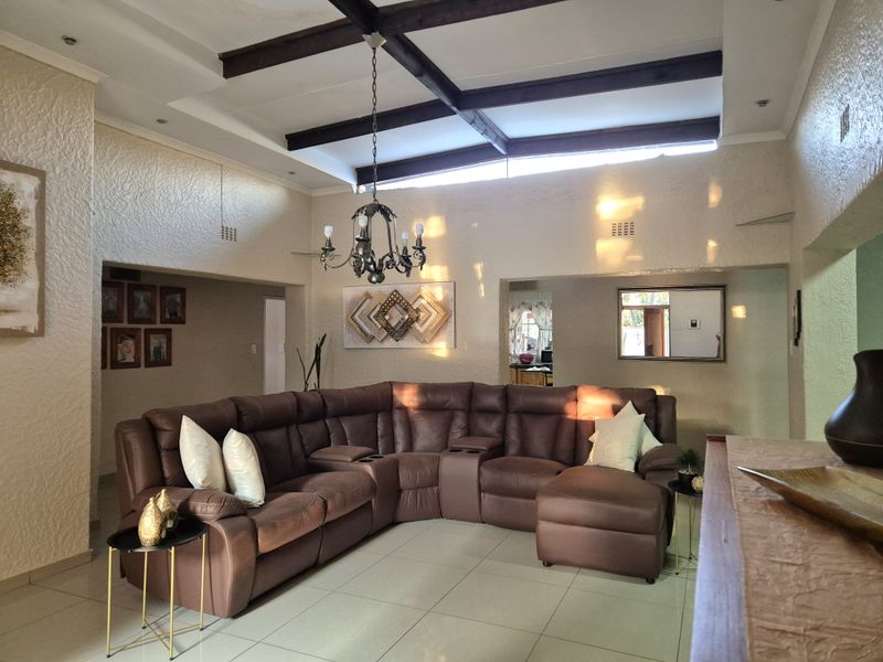 A Rare Blend of Elegance, Space & Lifestyle - Photo 1