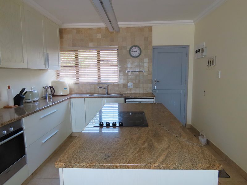 Freestanding Coastal Gem in Thompsons Bay with Panoramic Breaker Views - Photo 8