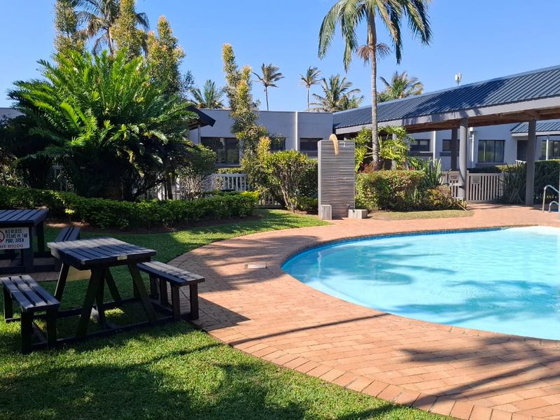 Penthouse Paradise in Prime Compensation Beach Location - Photo 3