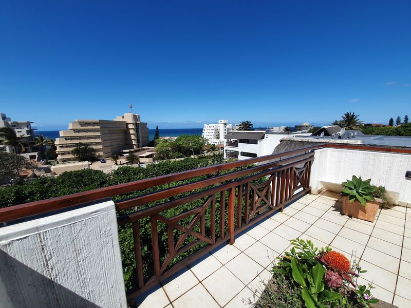 Penthouse Paradise in Prime Compensation Beach Location - Photo 8