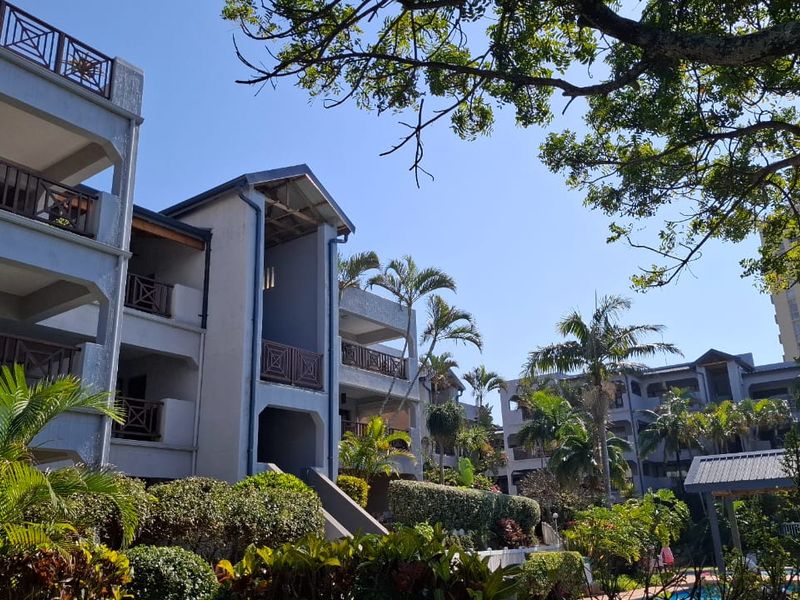 Penthouse Paradise in Prime Compensation Beach Location - Photo 5