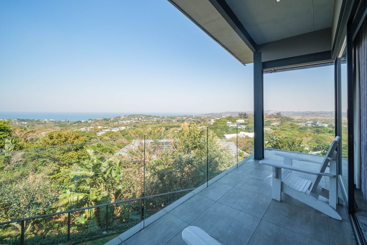 Luxurious Sea View Residence in Dunkirk Estate - Photo 4