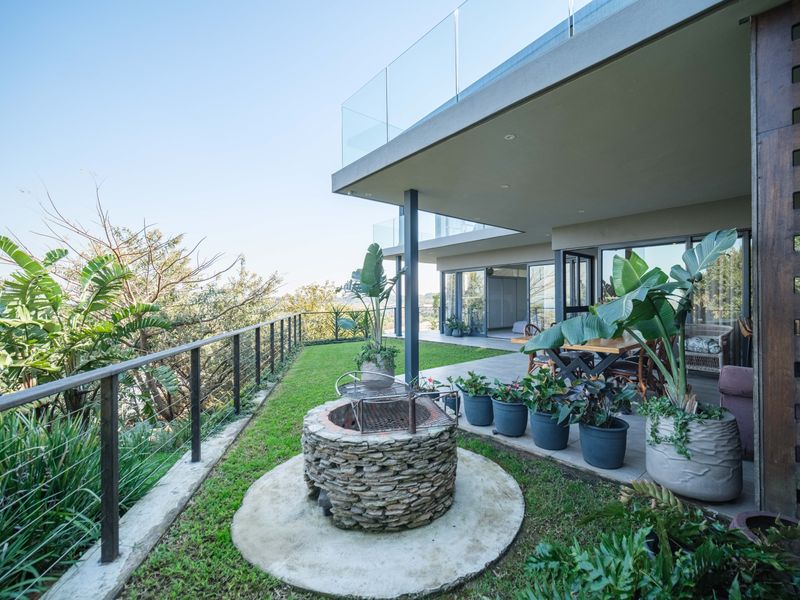 Luxurious Sea View Residence in Dunkirk Estate - Photo 5