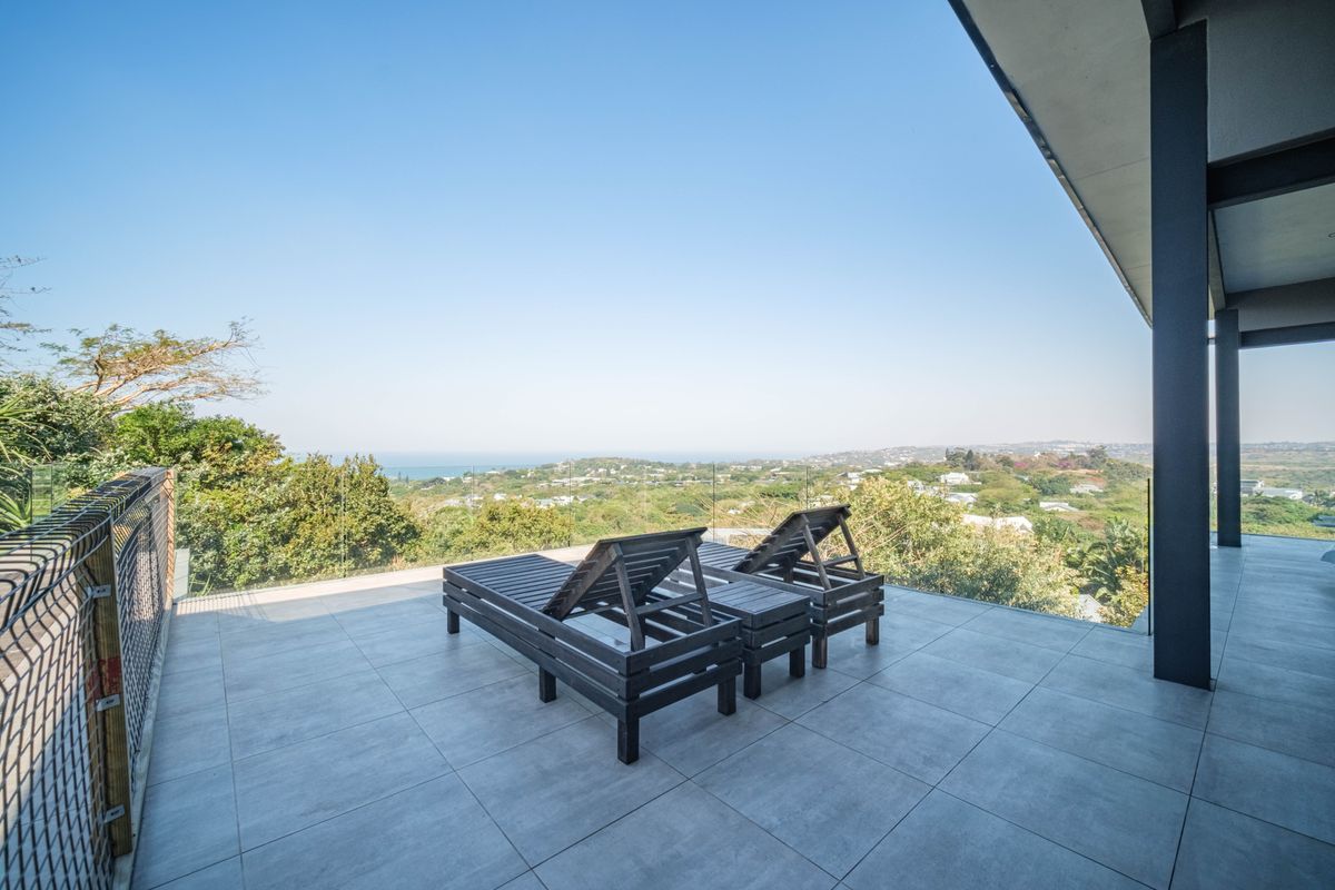 Luxurious Sea View Residence in Dunkirk Estate - Photo 3