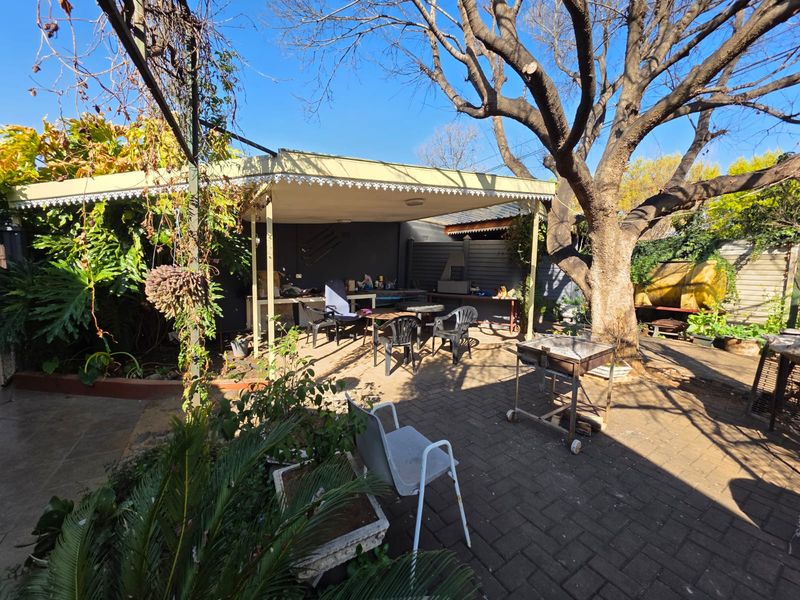 BARGAIN OF THE WEEK – Neat & Beautiful Home for Sale in Sasolburg! - Photo 3