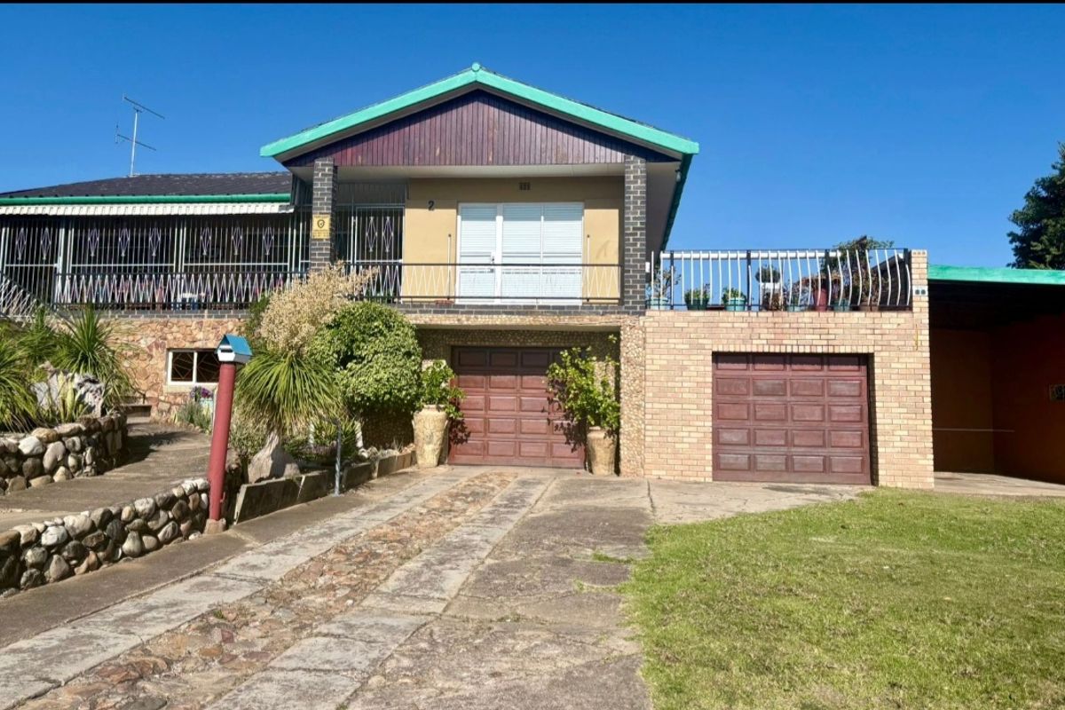 STUNNING NEW RELEASE – FIRST TIME ON THE MARKET! - Photo 2