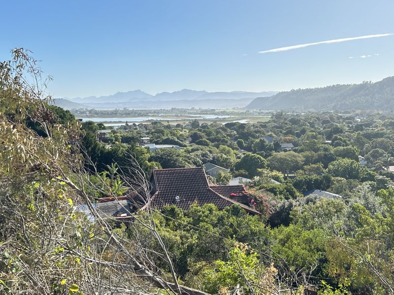 Your Dream Home Awaits in Sedgefield. - Photo 3