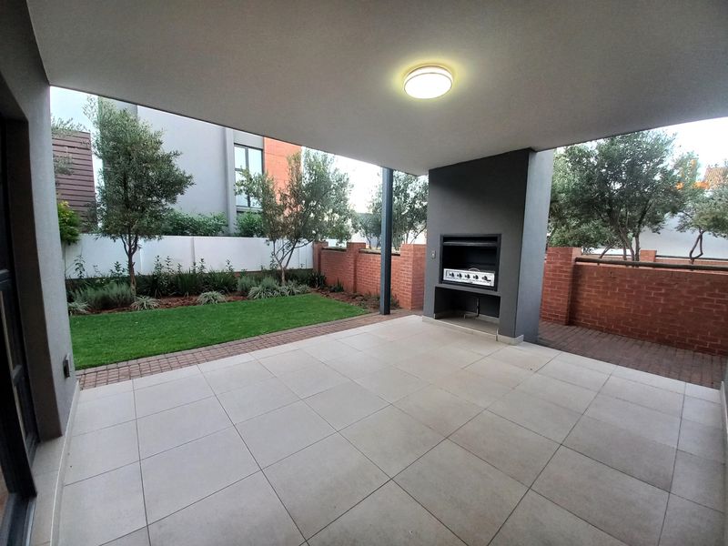 3 Bedroom 2-bathroom Duplex for Rent at The Paddocks - Photo 4