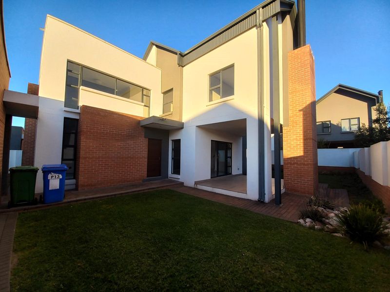 Duplex for Rent at The Paddocks - Photo 3