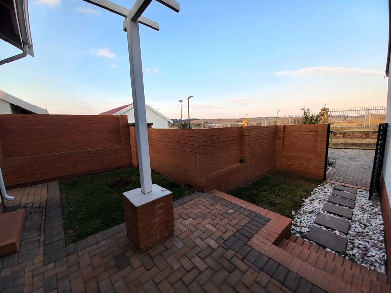 Southdowns Estate The Gables - Photo 4