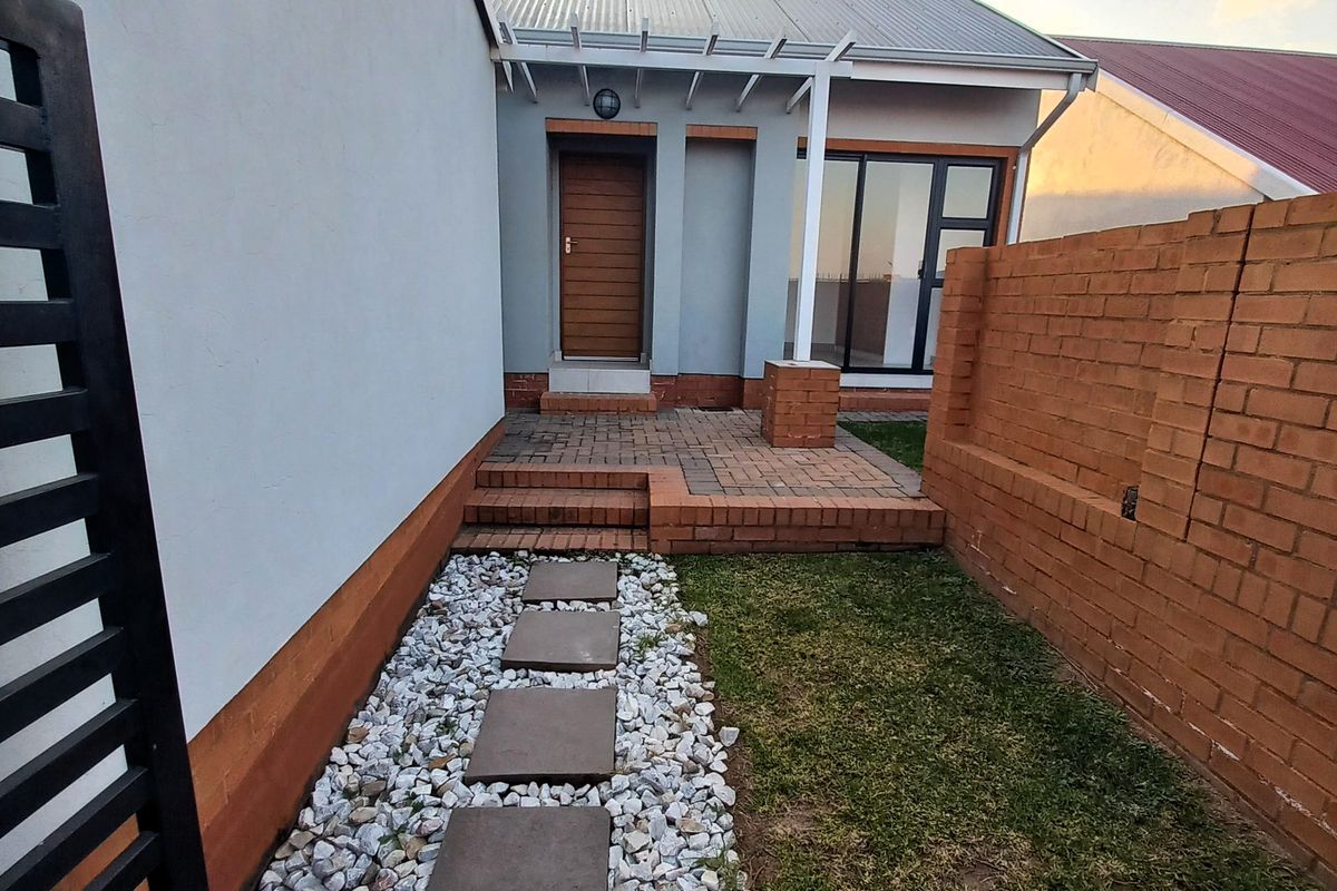 Southdowns Estate The Gables - Photo 2