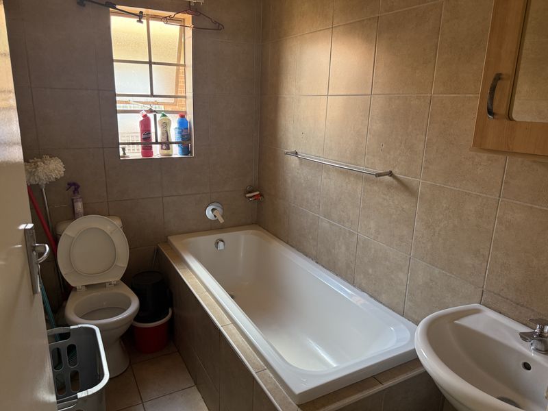 3 bedroom house for sale in Thatch Hill - Photo 10