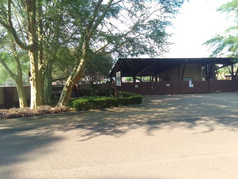 Luxurious and spacious Units - Photo 7