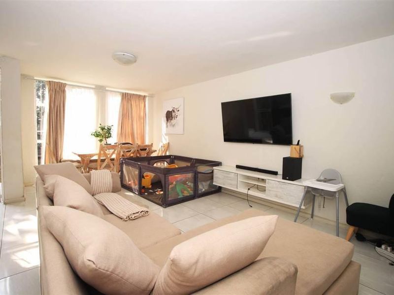 Step into easy, living with this beautifully kept 2-bedroom duplex tucked inside a secure complex - Photo 5