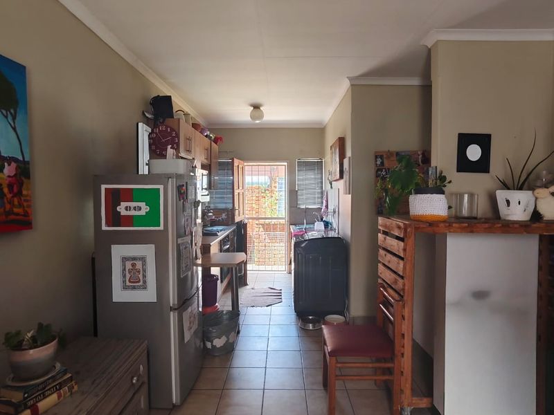 Secure & Pet-Friendly Living – Vaalpark - Photo 4