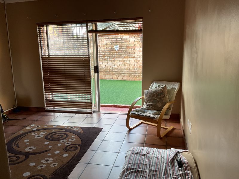 Freehold For Sale In Centurion - Photo 3