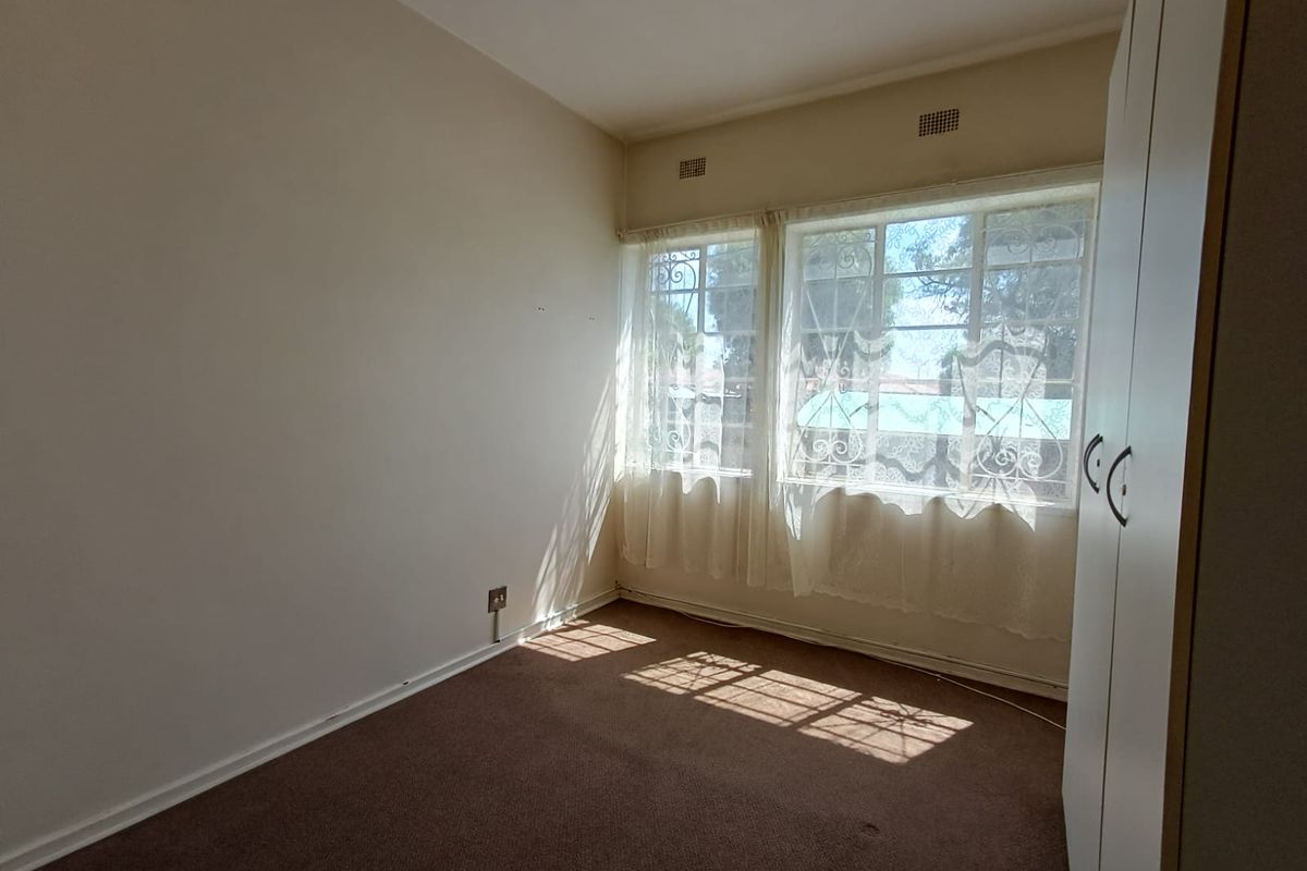 Ground Floor Unit For Sale. - Photo 5