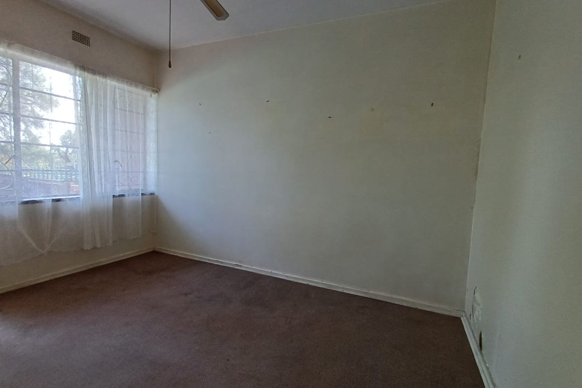 Ground Floor Unit For Sale. - Photo 4