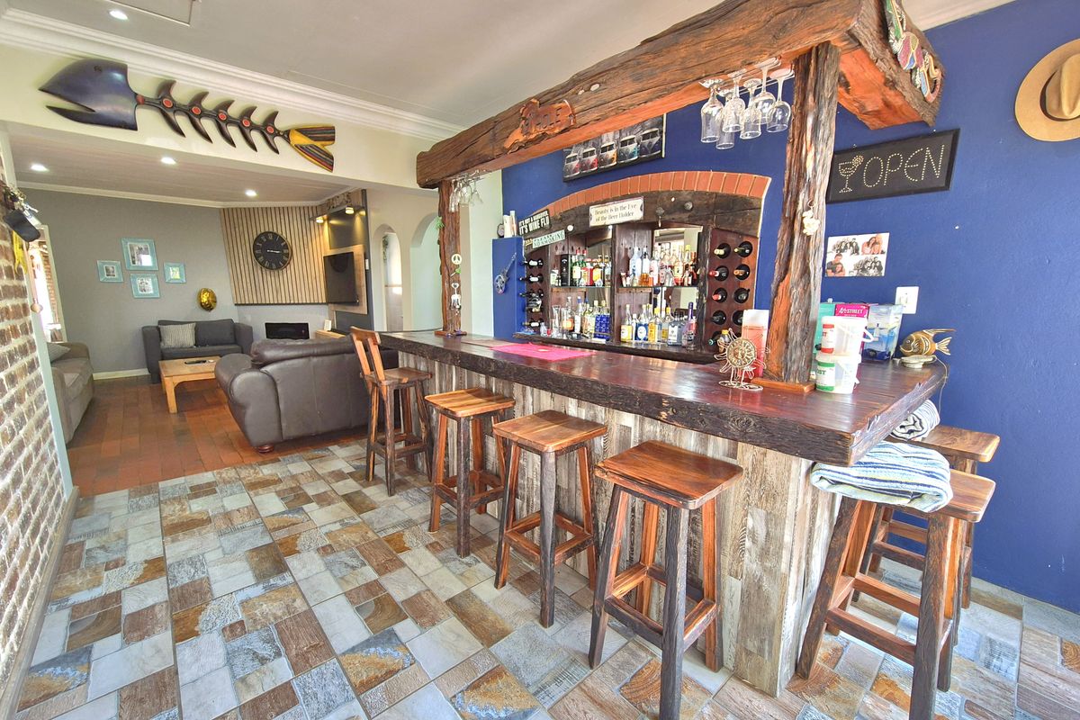 STUNNING  BADENHORST BEAUTY UP FOR GRABS! - Photo 3