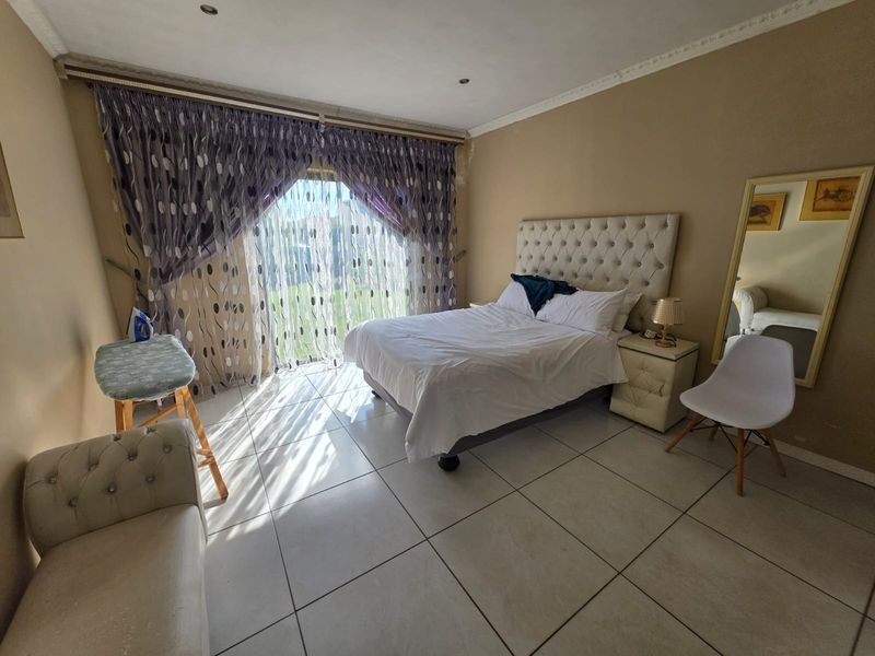 BEAUTIFUL HOUSE FOR SALE IN A SECURE ESTATE – THREE RIVERS EAST - Photo 8