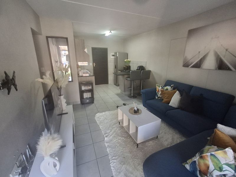 Secure 2-Bedroom Apartments for Sale – The Junction, Heuweloord - Photo 9