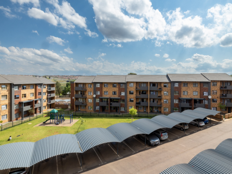 Secure 2-Bedroom Apartments for Sale – The Junction, Heuweloord - Photo 2