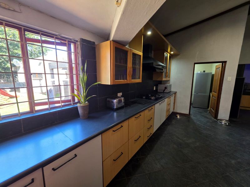 ABSOLUTELY STUNNING HOUSE FOR SALE IN RISIVILLE - Photo 7