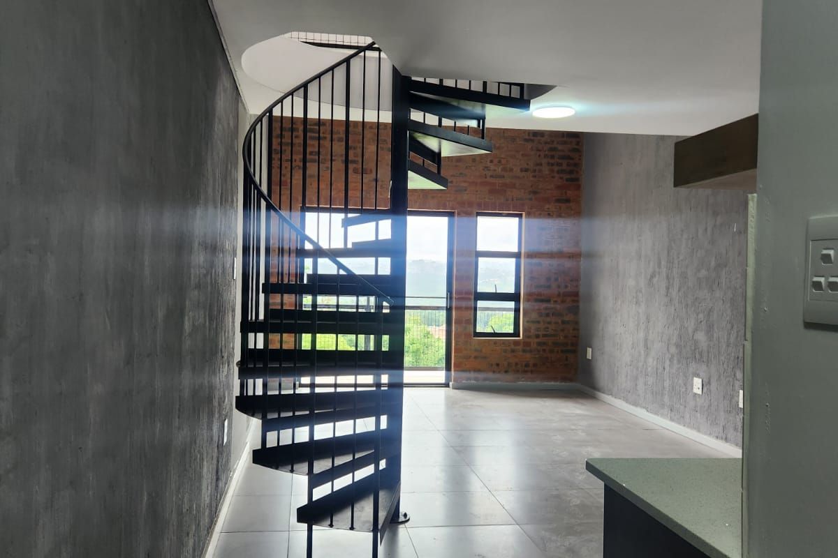 1 Bedroom Apartment in a newly built complex with immaculate finishes - Photo 2