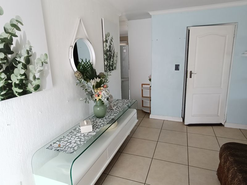 Beautiful 4 Bedroom in reyno manor! - Photo 5