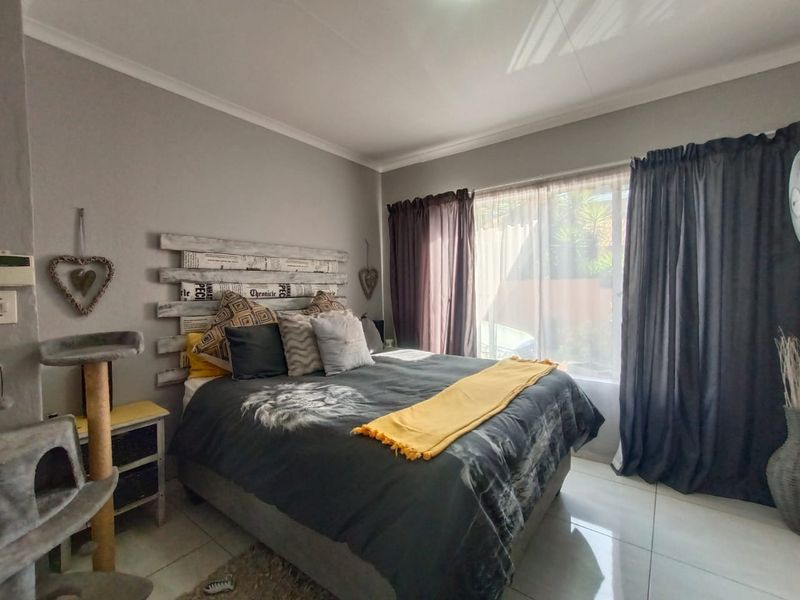 ABSOLUTE BEAUTY FOR SALE – SE4, VANDERBIJLPARK - Photo 8