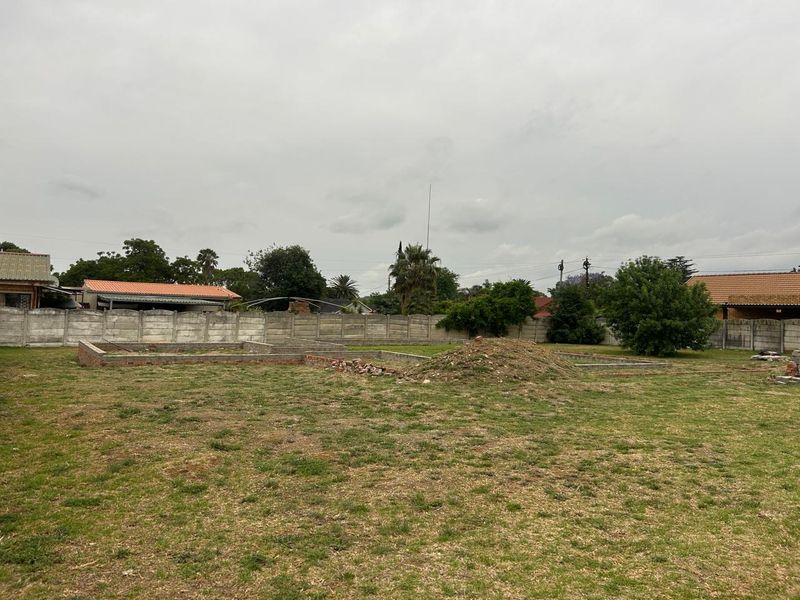 Development Opportunity on Subdivided Portion - Photo 2