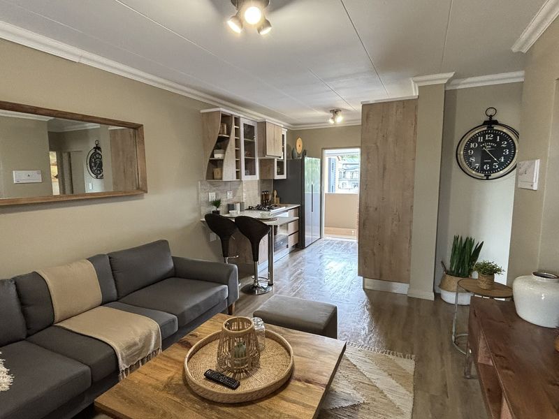 3 Bedroom GROUND FLOOR For Sale! - Photo 8