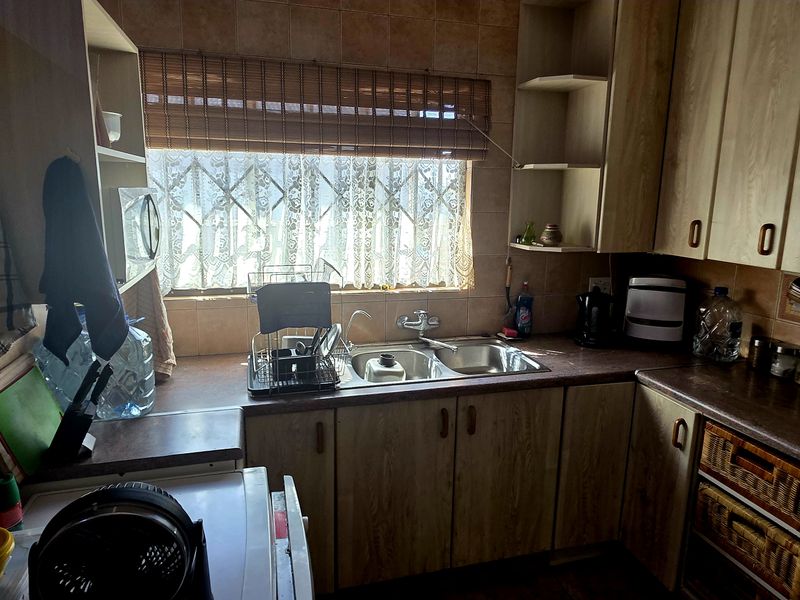 This stunning home nestled in a serene neighborhood - Photo 9